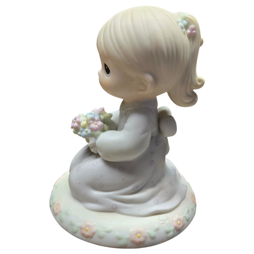 Precious Moments Collectible Figurine - Picture 5 of 8